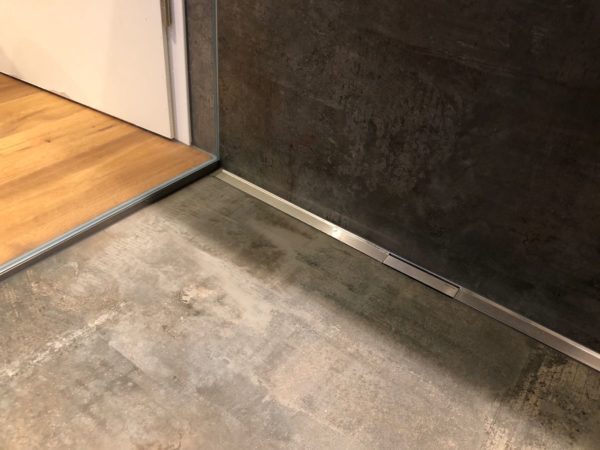 Regio Plättlileger GmbH Bodenbelag.jpg